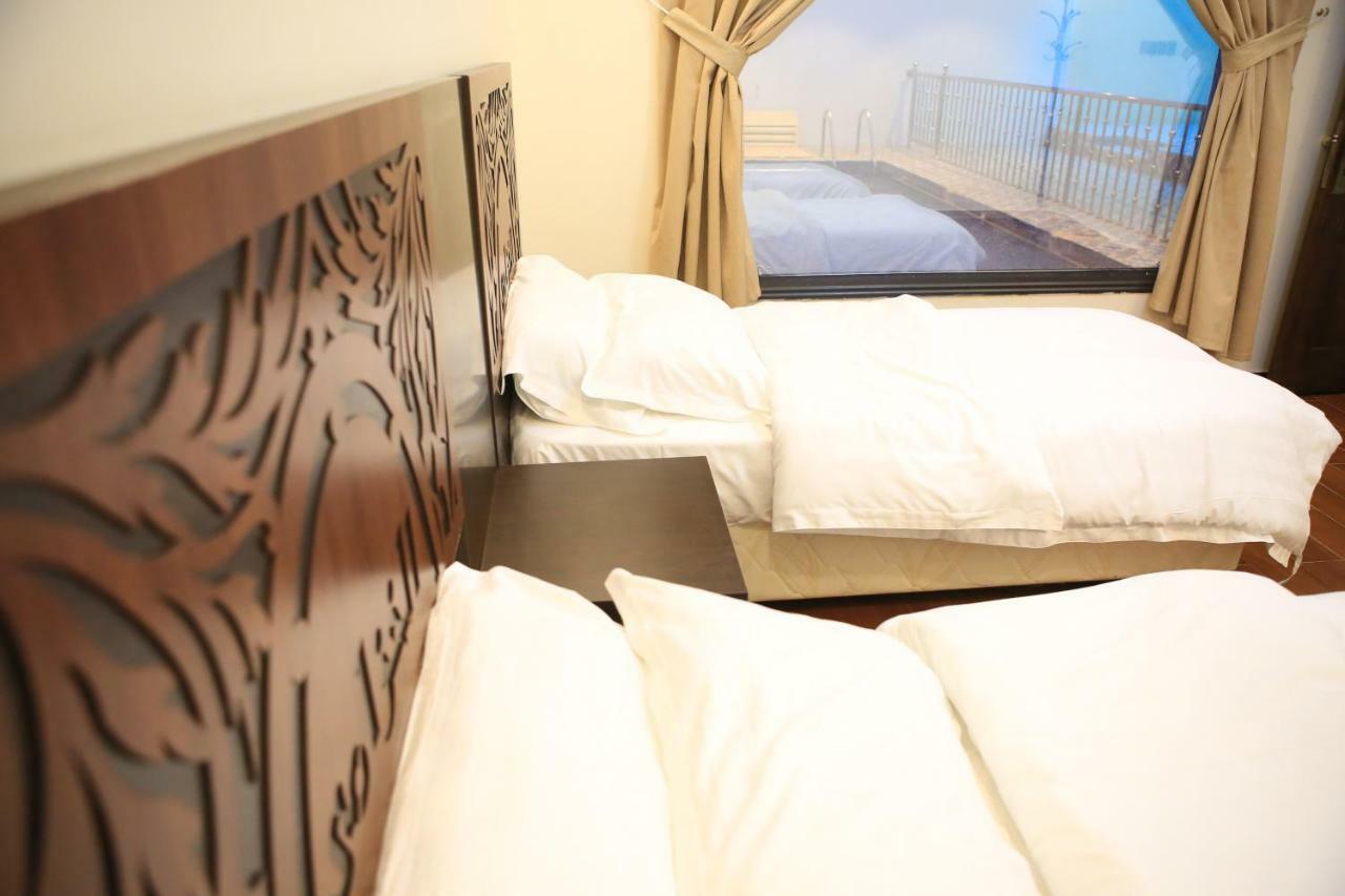 Al Khuzama Resort ฏออิฟ ภายนอก รูปภาพ