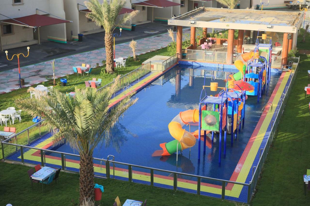 Al Khuzama Resort ฏออิฟ ภายนอก รูปภาพ